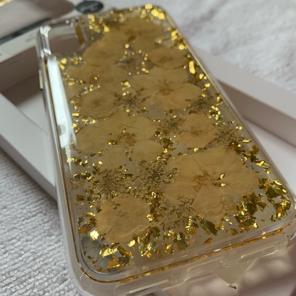 iPhone X Protective Case - Picture 4 of 6